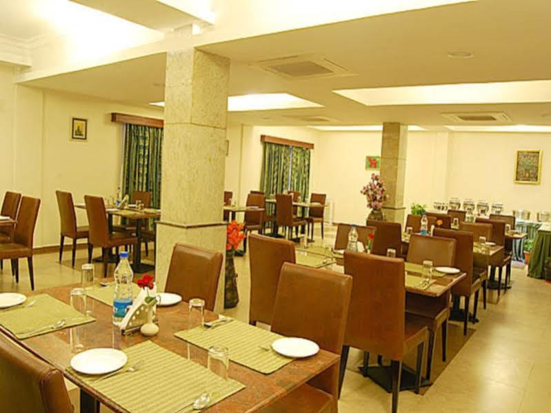 Hotel Vinayaga By Poppys, Rāmeswaram Esterno foto
